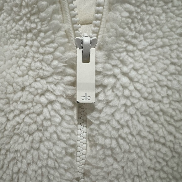 ALO Yoga White Teddy Jacket - Picture 8 of 8